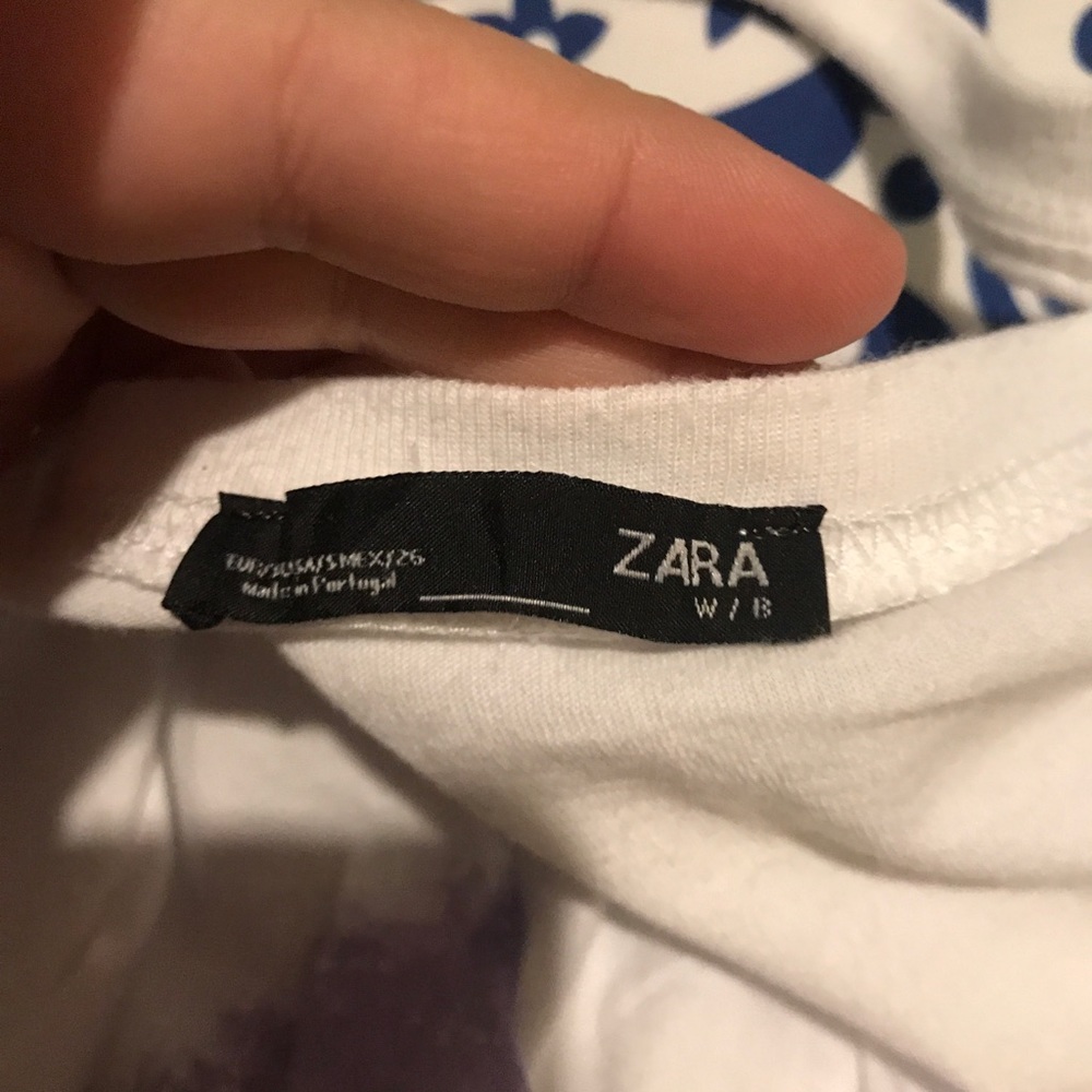 Zara T- Shirt